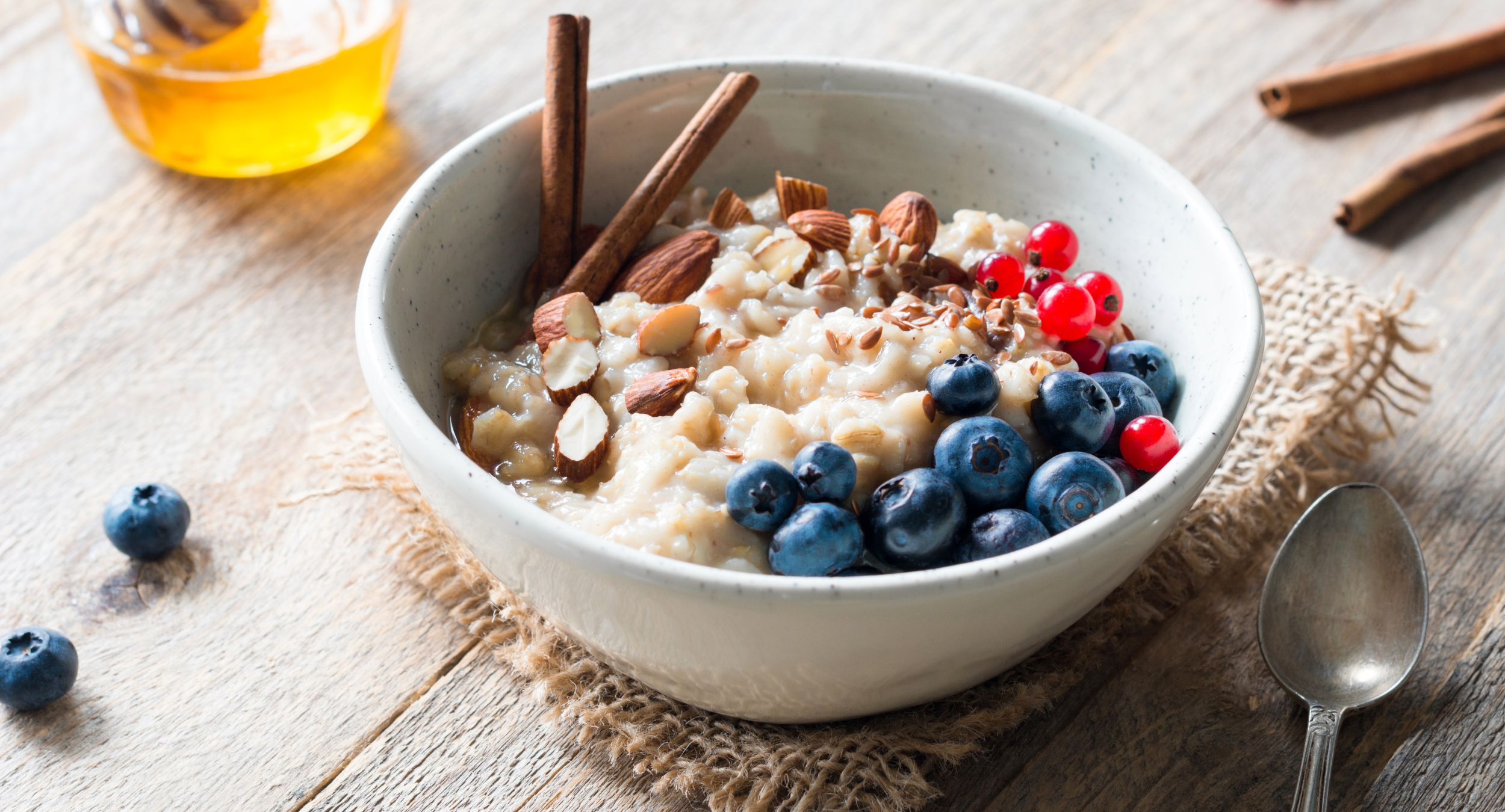 Grain-Free Chai Psyllium Porridge – High-Fibre Morning Ritual
